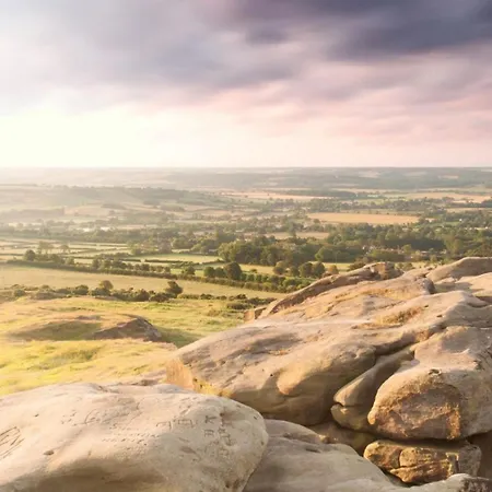 Stunning At Bay - Dog Friendly